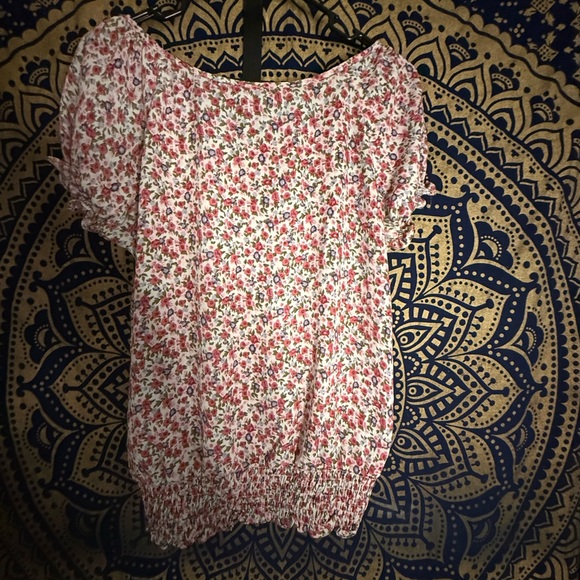 Romy Floral Patterned Top - Picture 2 of 4